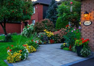 Front-yard garden pathway