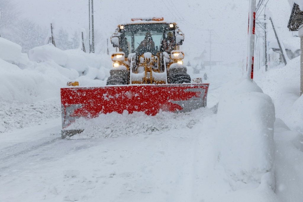 commercial property snow removal