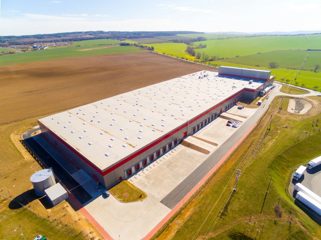 landscaping for warehouse