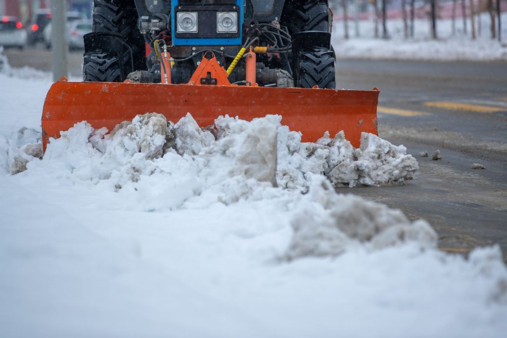 parking lot snow removal